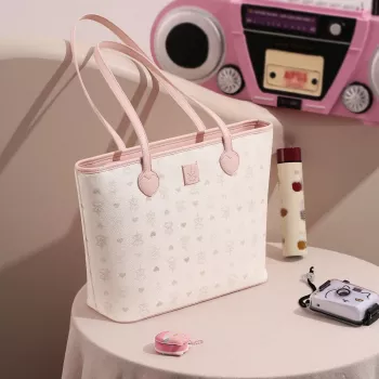 Lightweight Large Tote for Laptop Commutes & Travel